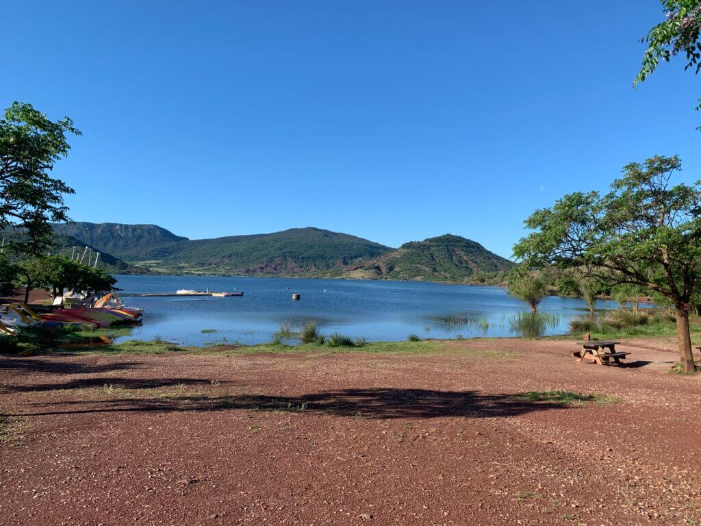 Arrivée à la baie des Vailhes
